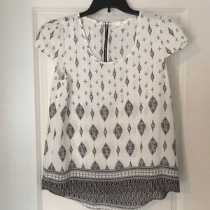 Charming Charlie size medium top